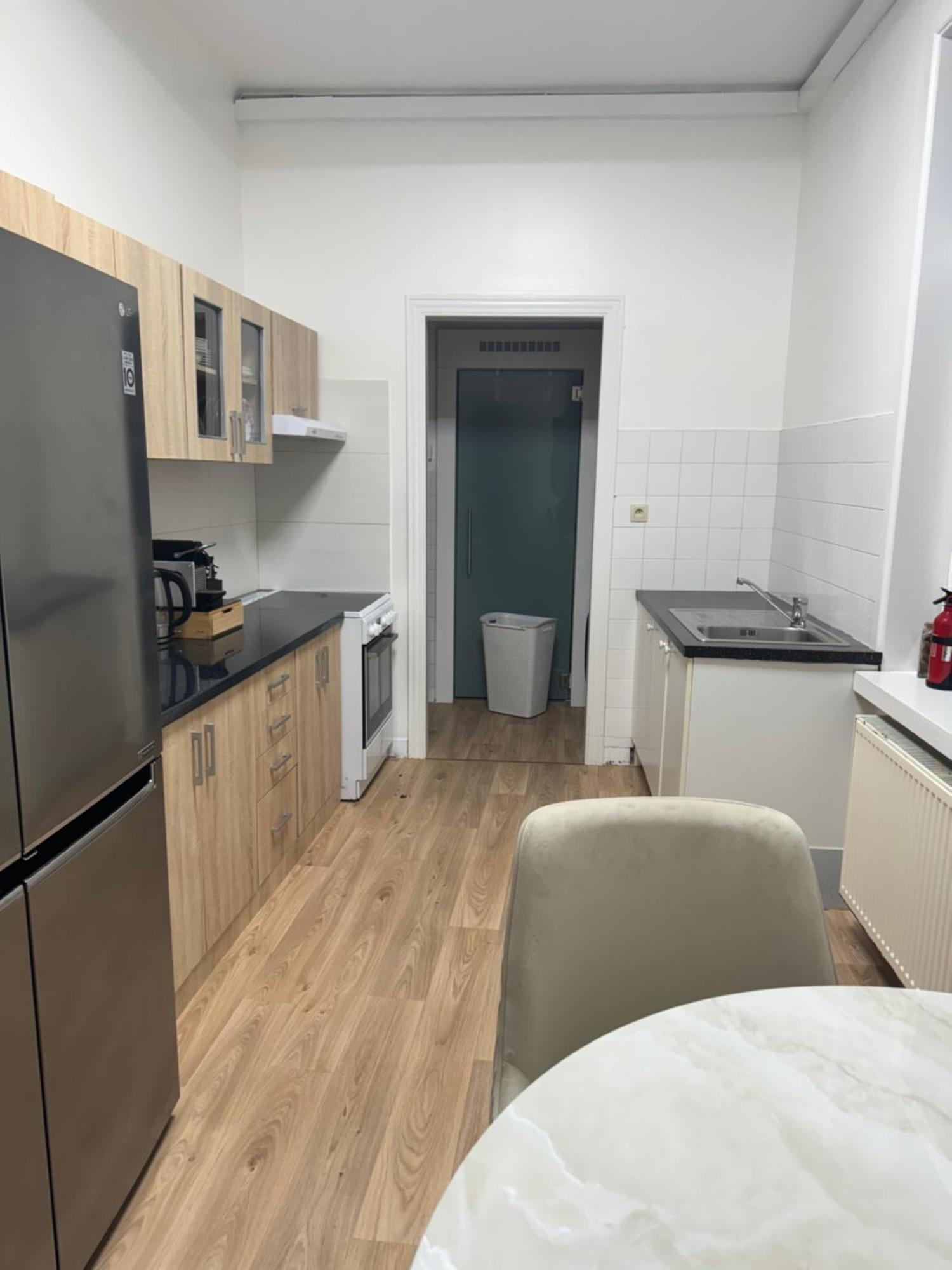 Appartement 2 Chambre Luxueuse A Jette Bruxelles Eksteriør billede