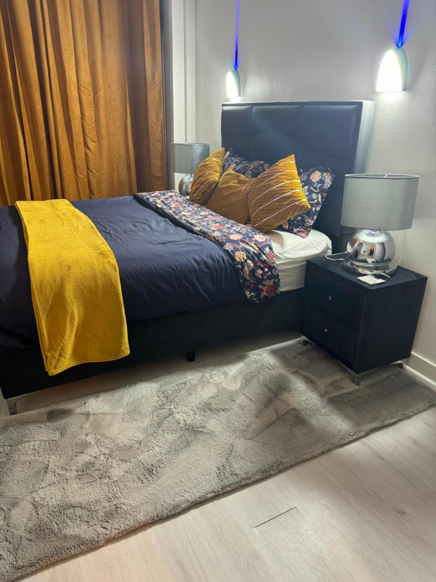 Appartement 2 Chambre Luxueuse A Jette Bruxelles Eksteriør billede